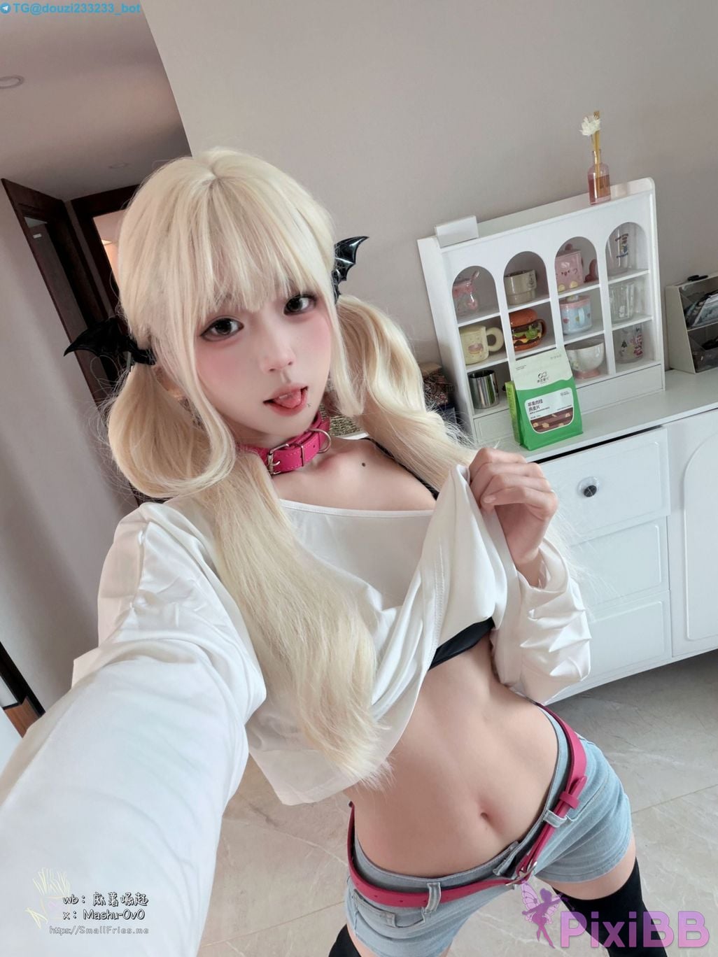 Cosplayer Mochi is delicious Brother so weak PixiBB (29)